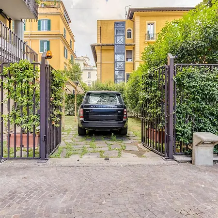 Apartment Monolocale Con Posto Auto E Grande Giardino *